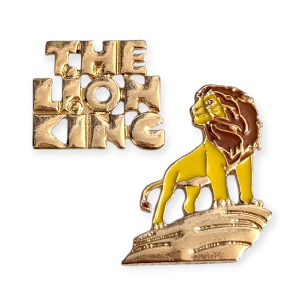 Lion King Disney Tiny Pins: Simba at Pride Rock with Logo